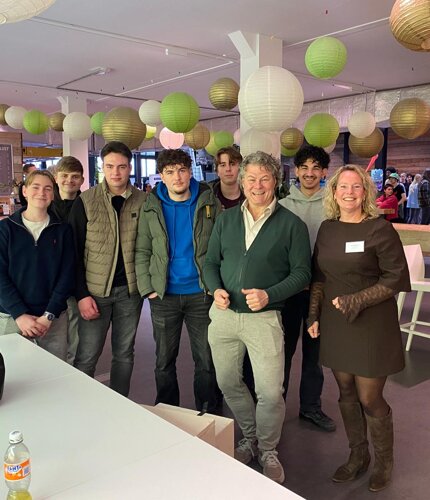 Smart Kitchen 2.0 afgerond: scholier en student zij aan zij op de expo 